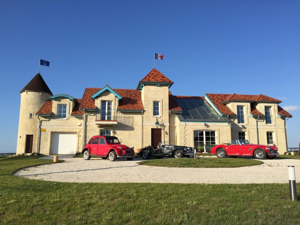 La Petite France Villa Parnowo ภายนอก รูปภาพ